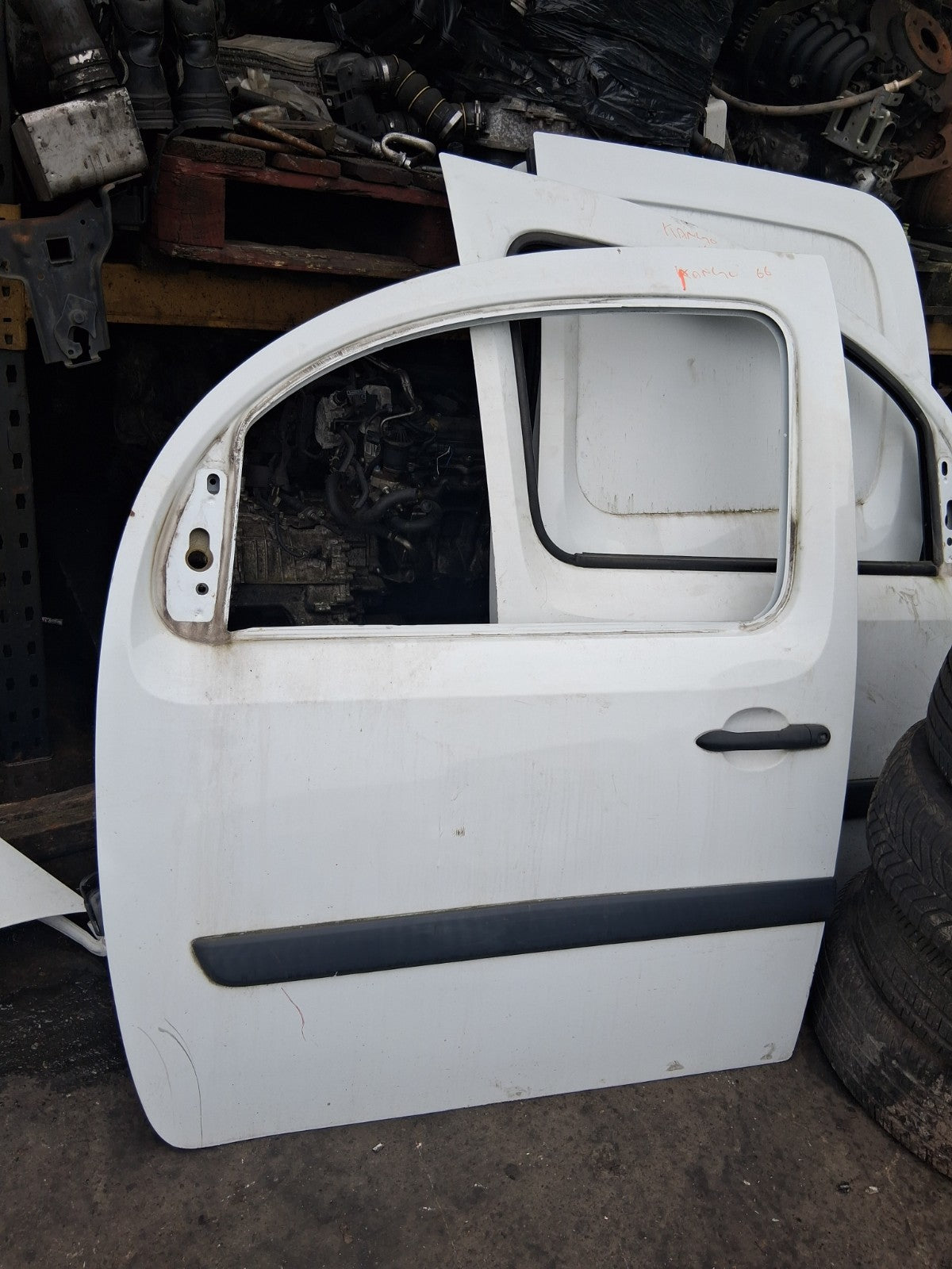 2016 RENAULT KANGOO MK2 NSF PASSENGER SIDE FRONT LEFT BARE DOOR WHITE