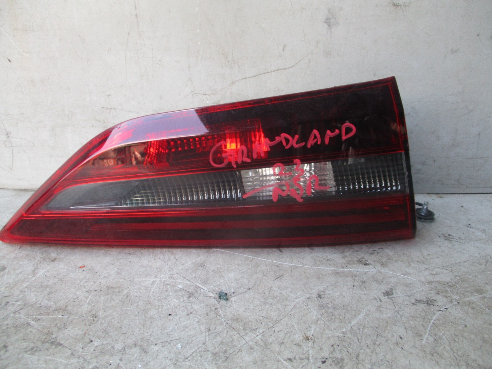 2023 VAUXHALL GRANDLAND NSR PASSENGER SIDE REAR RIGHT TAIL LIGHT 9846767480