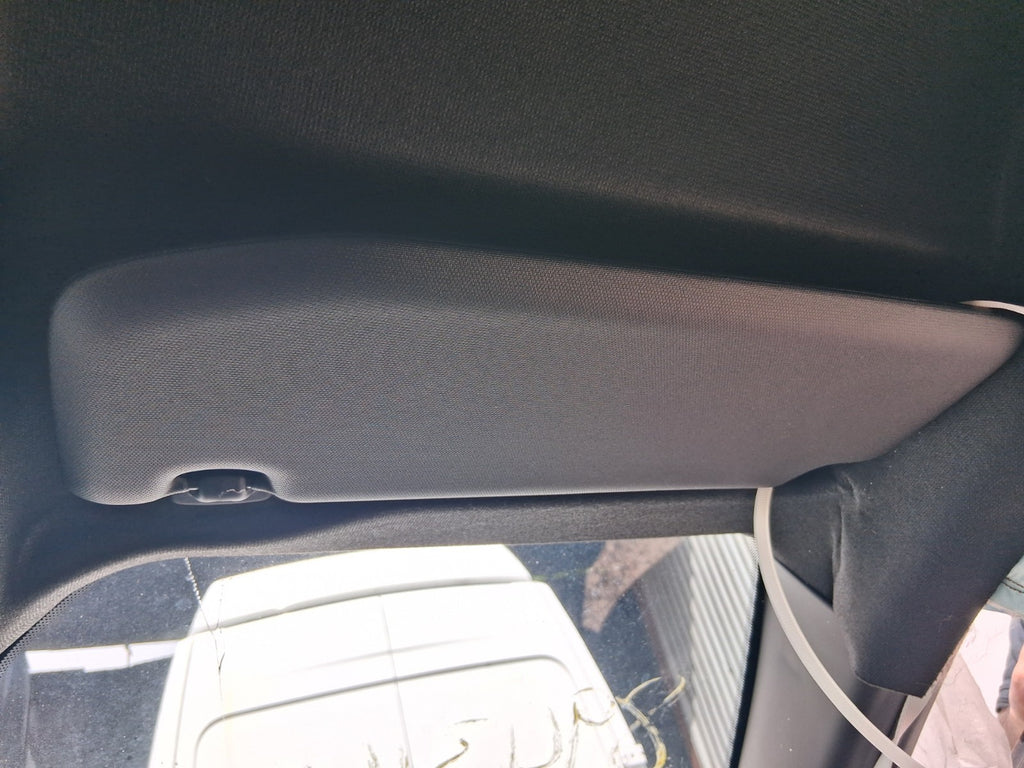 2025 ALFA ROMEO JUNIOR OSF DRIVER SIDE FRONT SUN VISOR