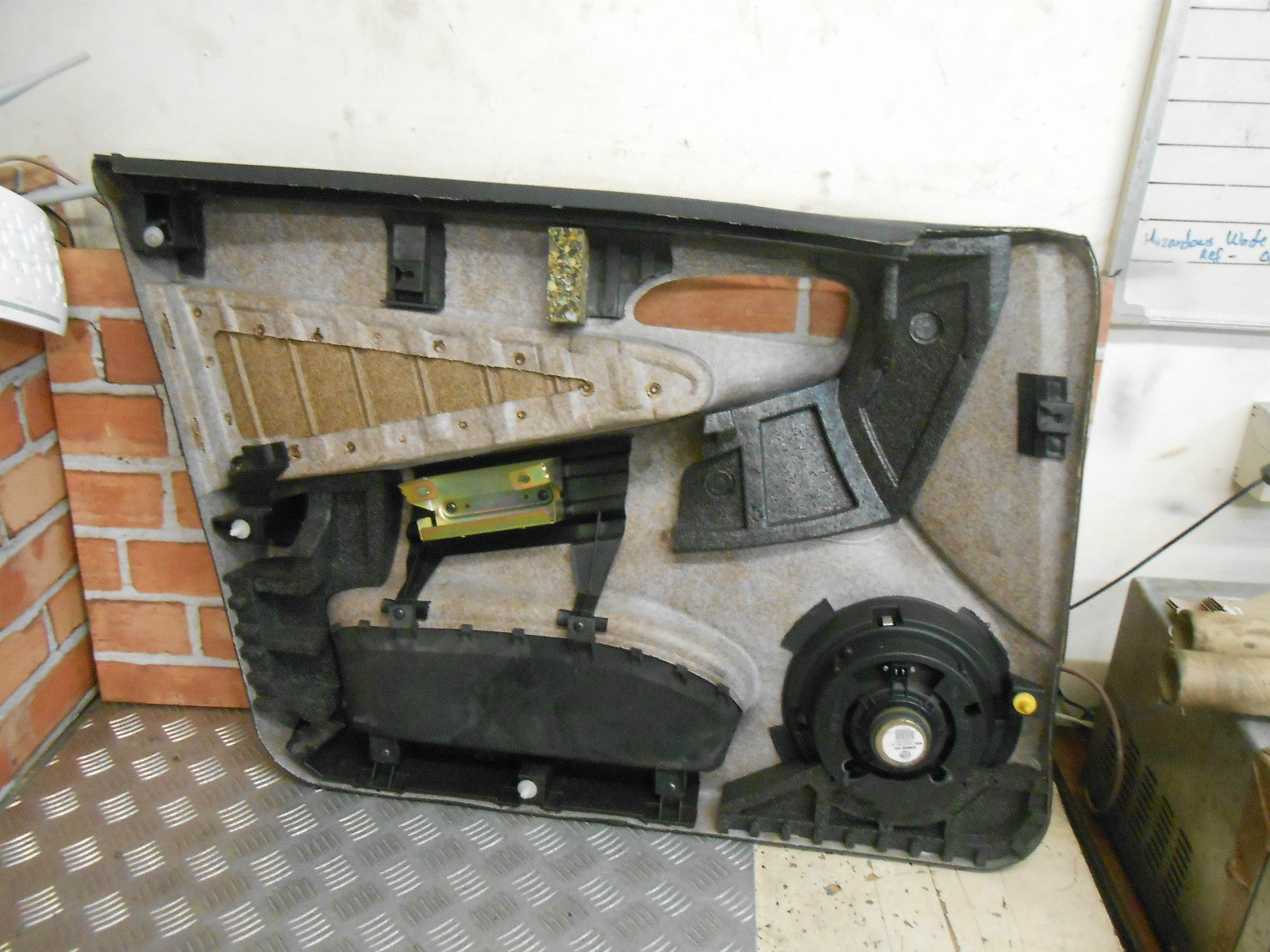 ALFA ROMEO 156 2004 OSF DRIVER SIDE FRONT INTERIOR DOOR CARD LEATHER PANEL