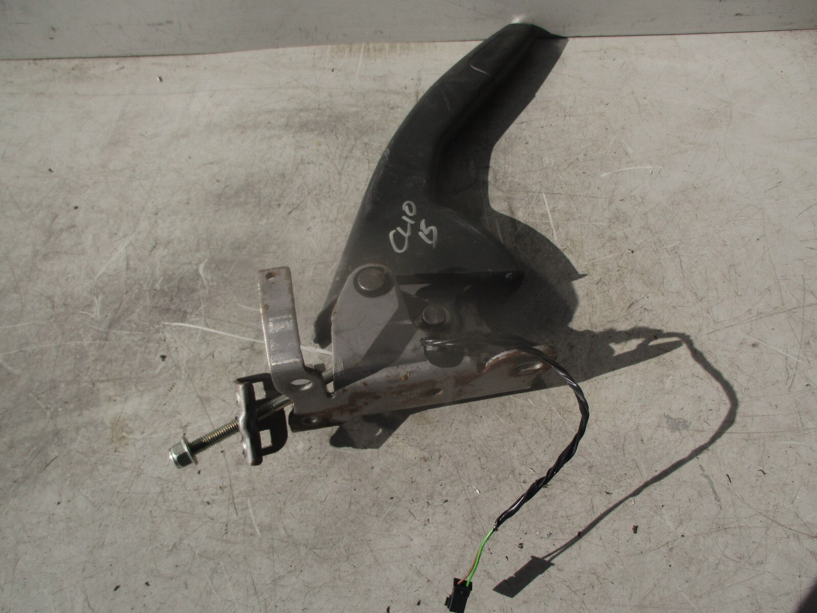 2015 RENAULT CLIO MK4 0.9 PETROL HANDBRAKE LEVER 360103124R