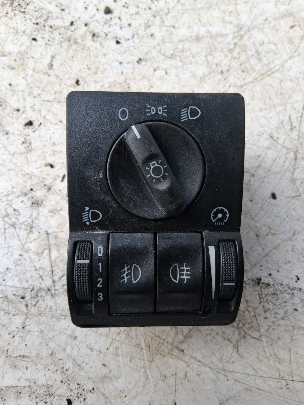 2005 VAUXHALL CORSA C HEADLIGHT ADJUSTER CONTROL SWITCH PANEL 9116608