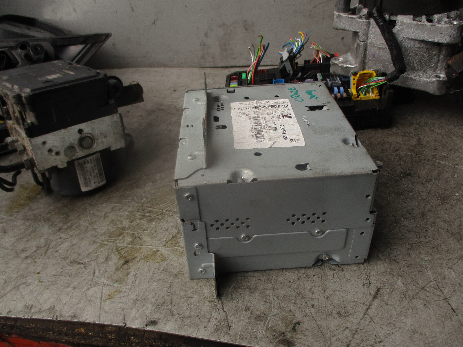 VAUXHALL INSIGINA 2009 CD PLAYER RADIO 20854720