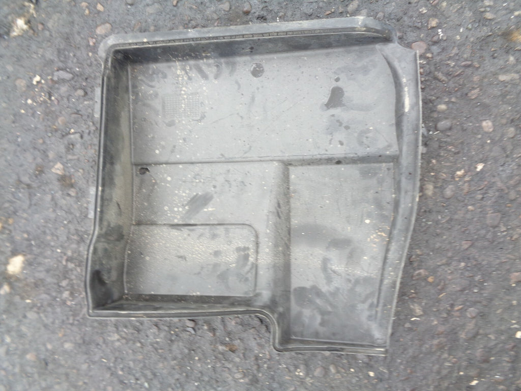 LAND ROVER DISCOVERY 2005 3 LR3 FACTORY BRAKE BOOSTER COVER BLACK DWN500031
