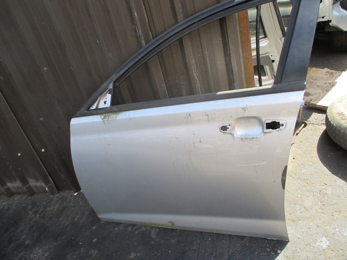 MG MG6 2011 NSF PASSENGER SIDE FRONT DOOR SILVER