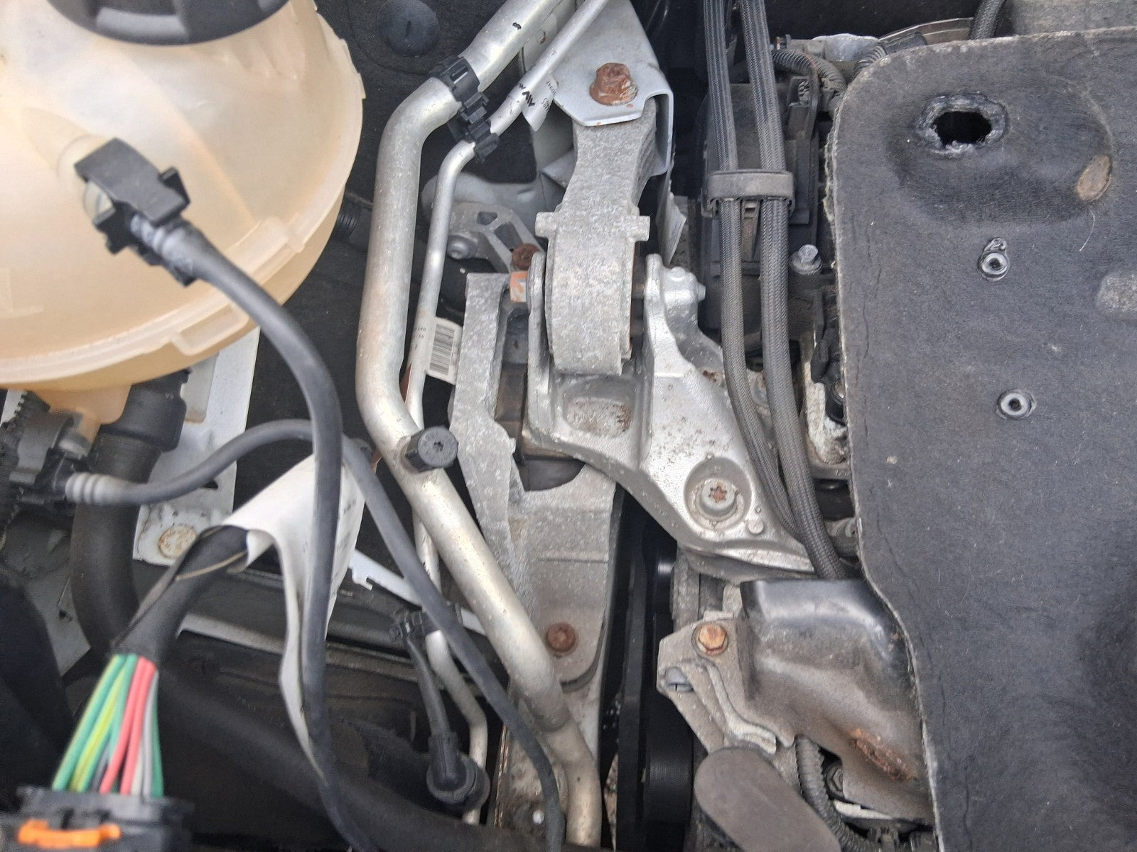2019 CITROEN DISPATCH MK3 2.0 DIESEL OSF DRIVER SIDE FRONT ENGINE MOUNT