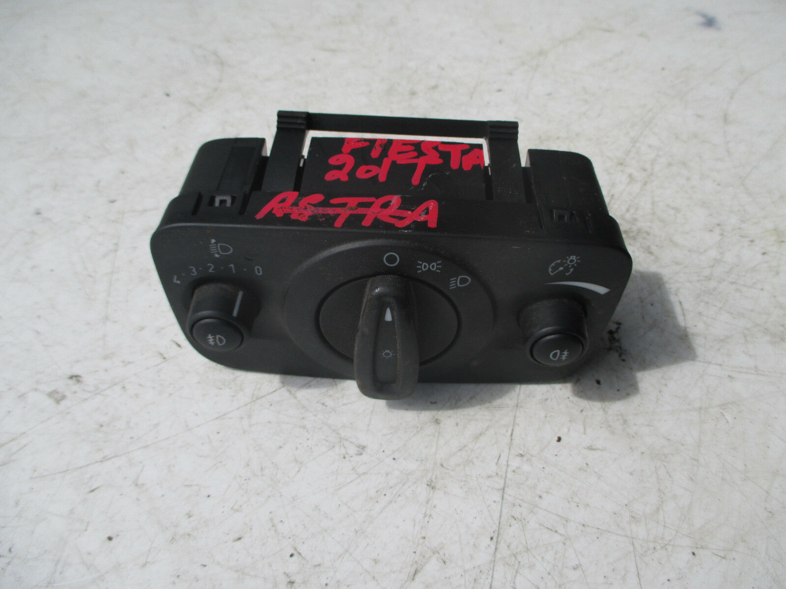 FORD FIESTA MK7 2015 HEADLIGHT LIGHT ADJUST AIM CONTROL SWITCH C1BT13A024CB