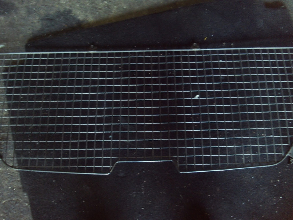 UNBRANDED METAL DOG GUARD CAGE