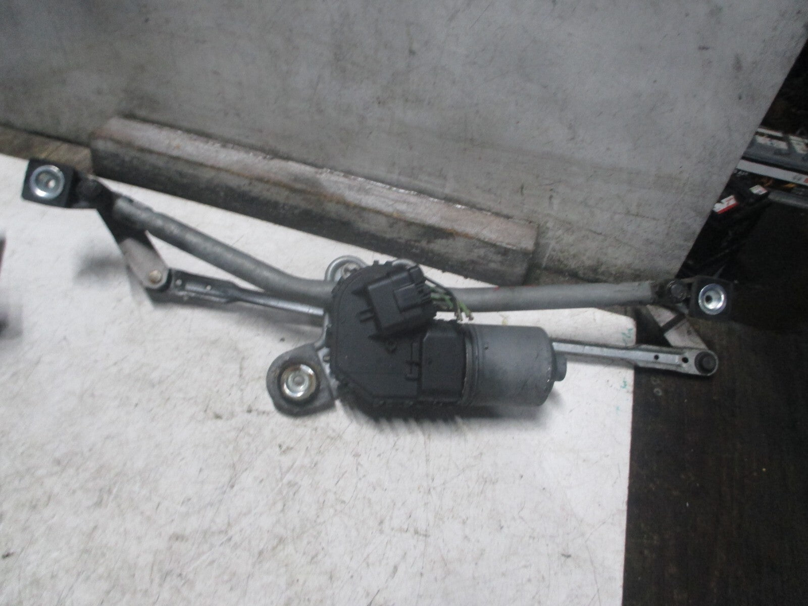 JAGUAR X TYPE 2007 FRONT WIPER MOTOR LINKAGES 1X4317504BH