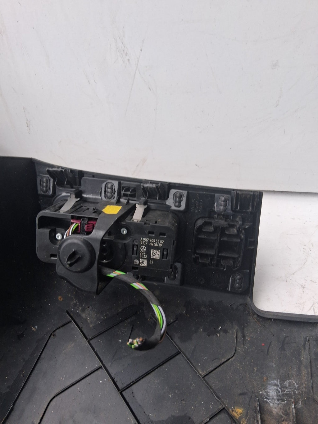 2018 MERCEDES SPRINTER DASHBOARD TRIM A9106891200