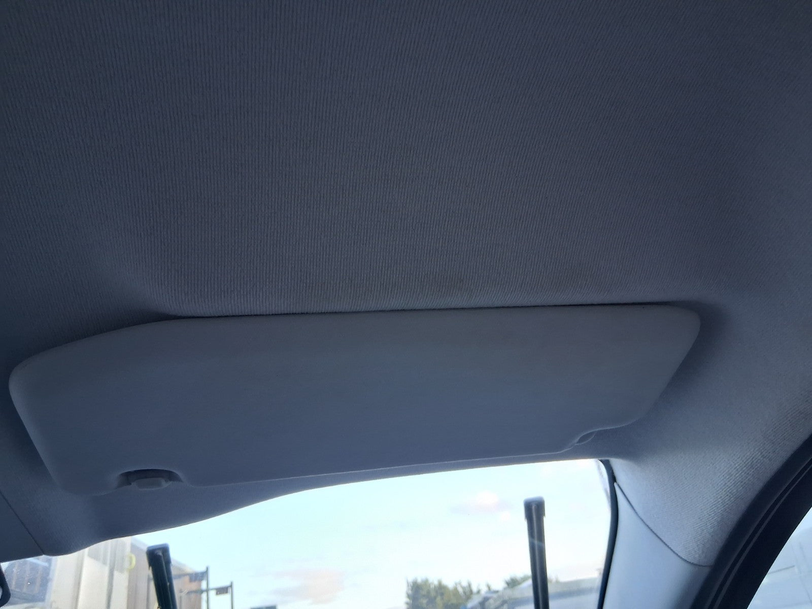 2014 PEUGEOT 208 OSF DRIVER SIDE FRONT RIGHT SUN VISOR SHADE