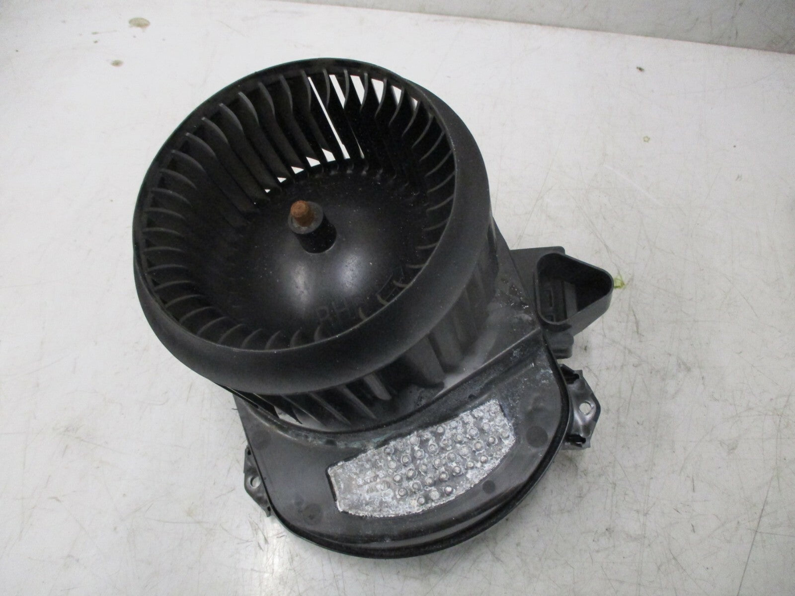 MERCEDES GLA 2014 HEATER AIR FAN BLOWER MOTOR RESISTOR ASSEMBLY A2469064300