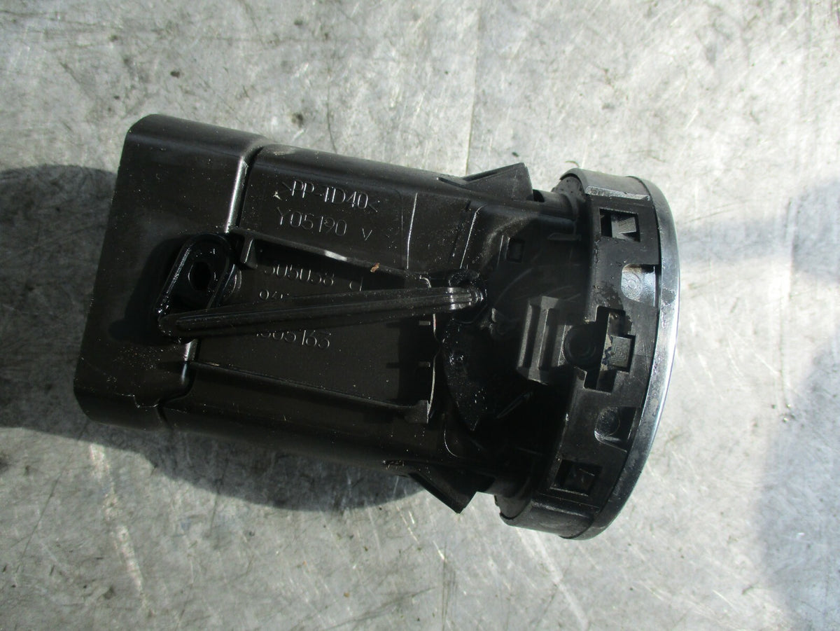 PEUGEOT 308 CENTRE DASHBOARD AIR VENT