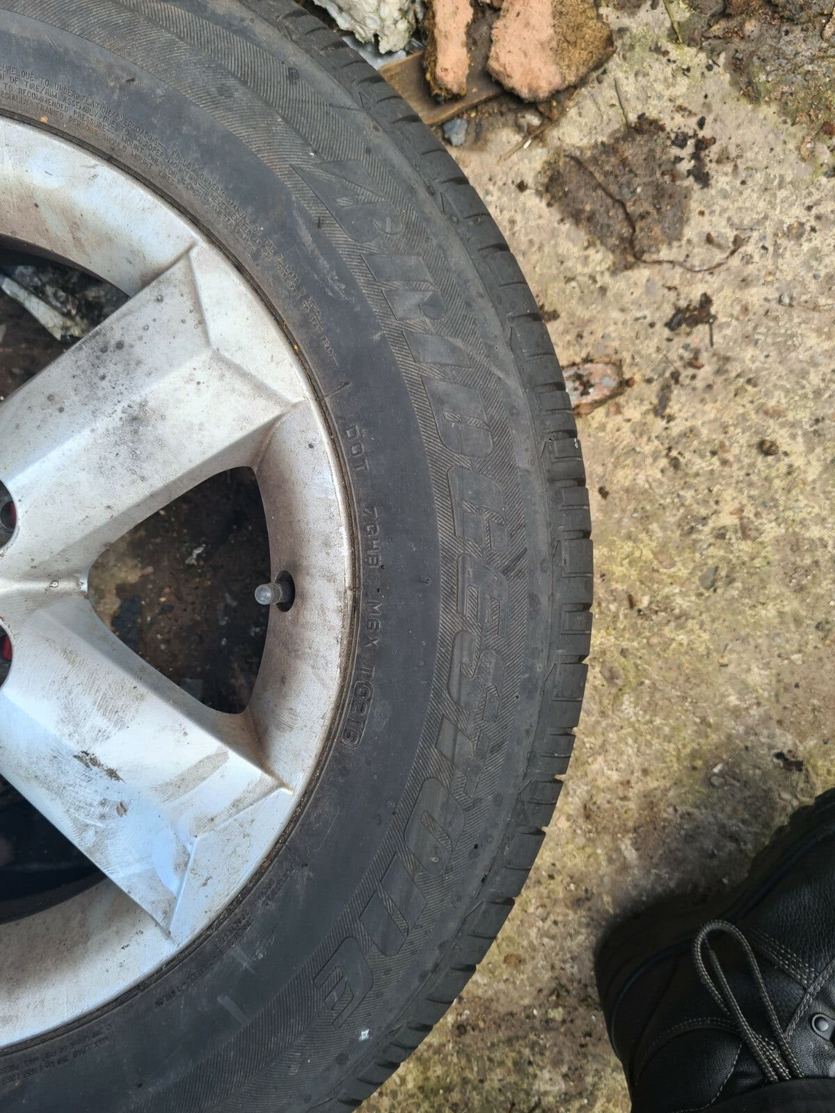 NISSAN QASHQAI MK1 J10 2009 5 SPOKE SPARE ALLOY WHEEL TYRE BRIDGESTONE 215/65R16