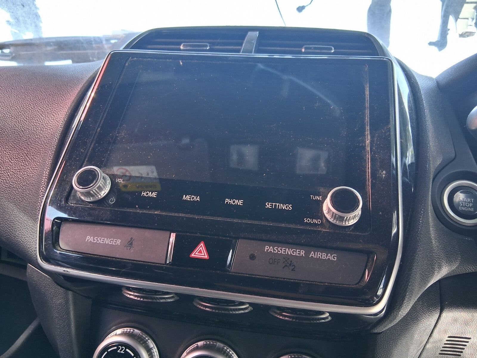 2020 MITSUBISHI ASX FRONT DASH DASHBOARD AIR VENTS & BLACK TRIM HAS SCRATCHES