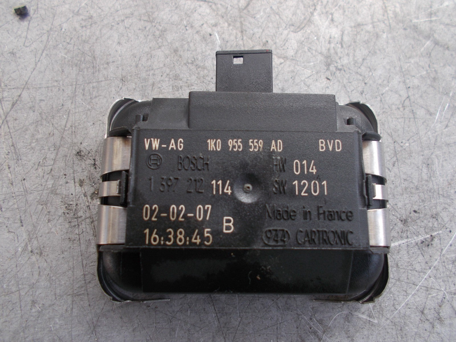 VAG VW VOLKSWAGEN SEAT AUDI SKODA RAIN SENSOR 1K0955559AD