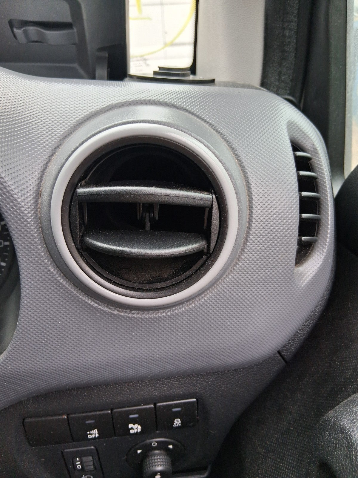 2017 CITROEN BERLINGO MK2 OSF DRIVER SIDE FRONT RIGHT AIR VENT
