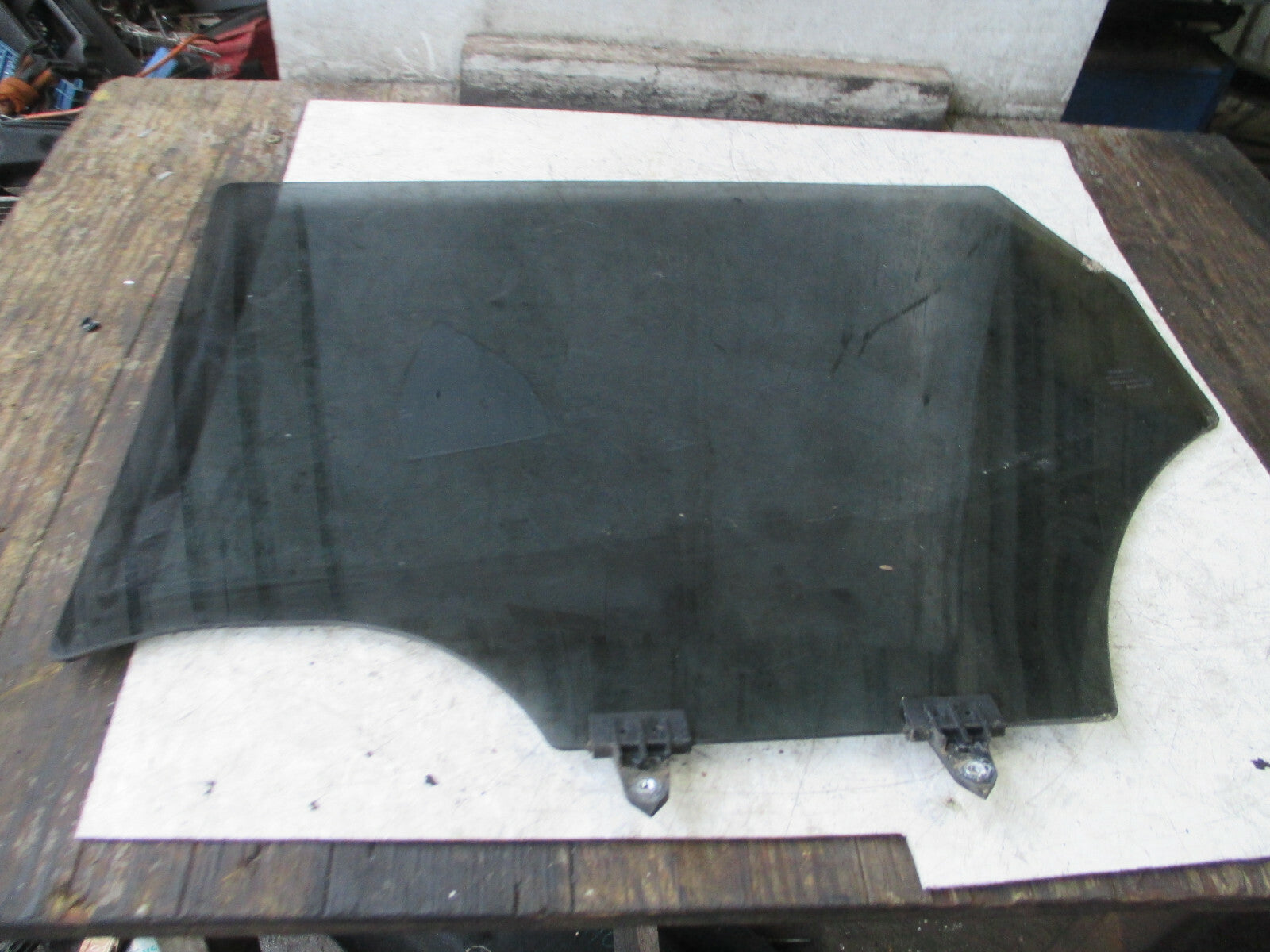 NISSAN QASHQAI 2018 J11 OSR DRIVER SIDE REAR DOOR WINDOW GLASS