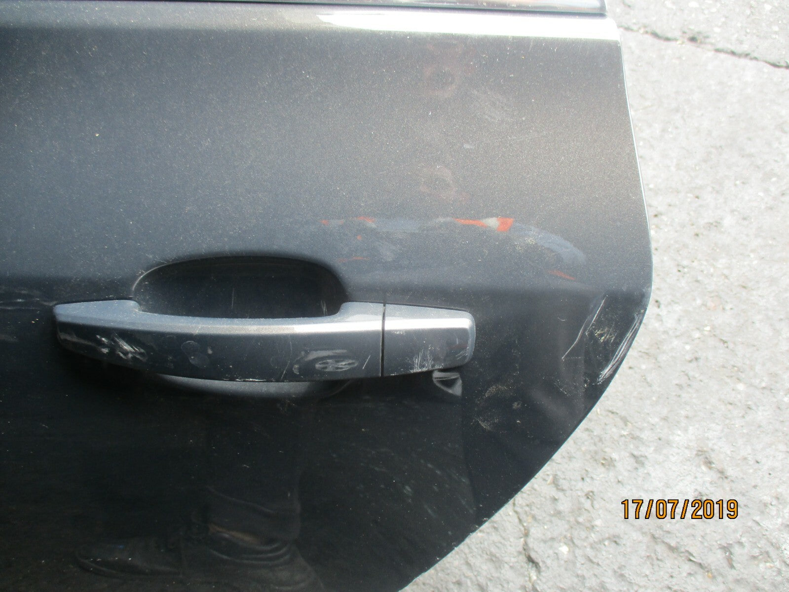 RENAULT MEGANE MK3 COMPLETE PASSENGER NEAR SIDE REAR DOOR BLACK