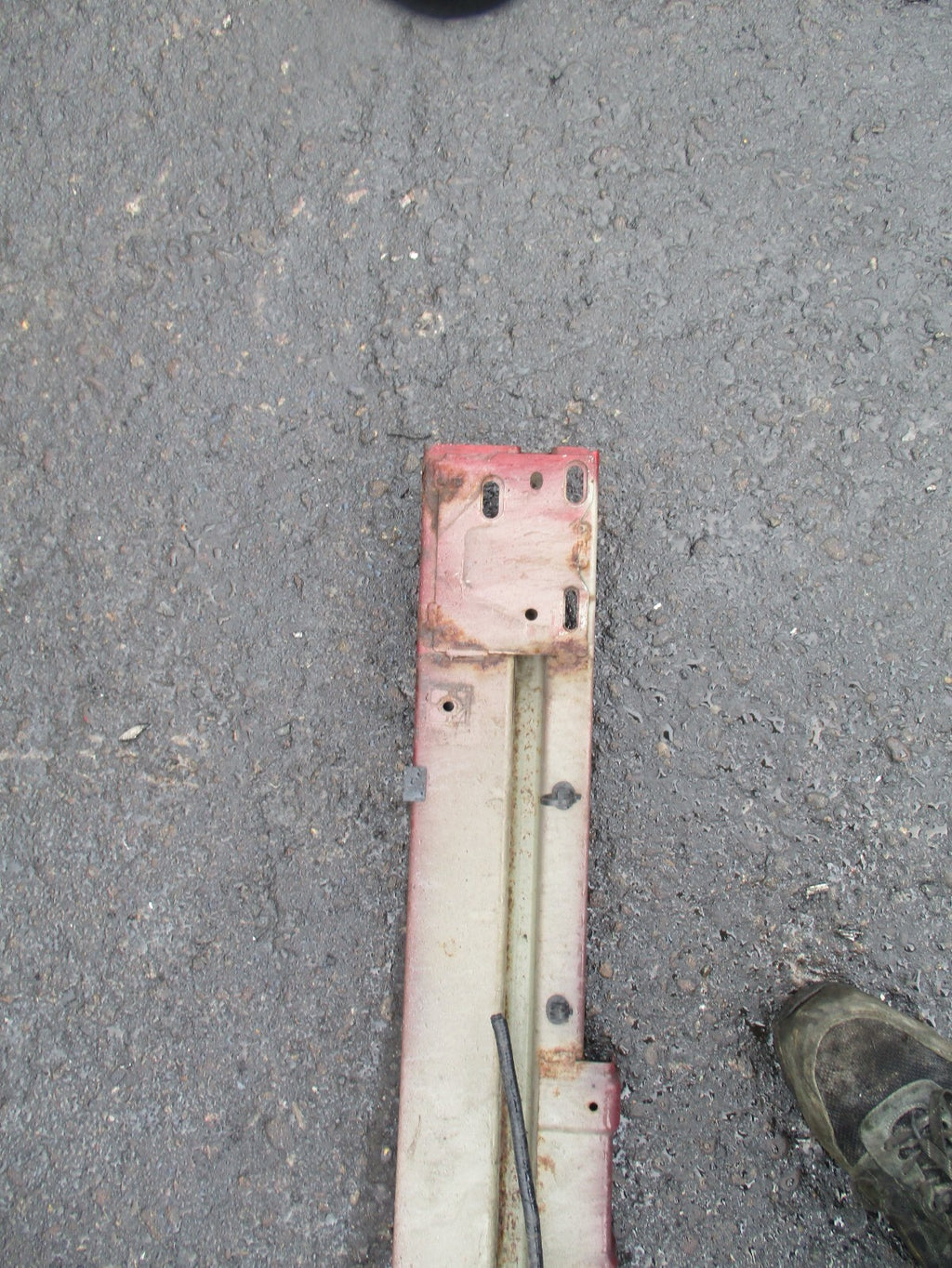 2015 NISSAN NOTE E12 FRONT BUMPER REINFORCING CRASH BAR RED