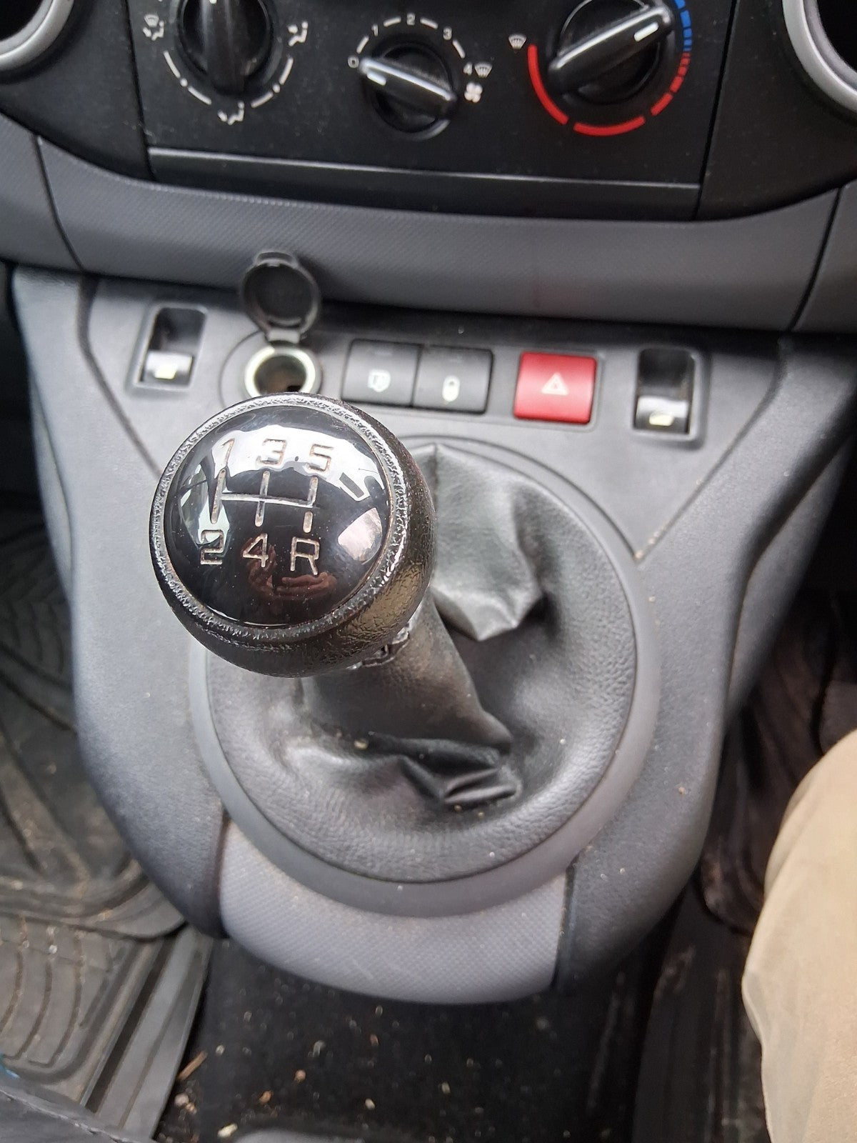 2017 CITROEN BERLINGO MK2 GEAR STICK GEAR SHIFTER GEAR LEVER