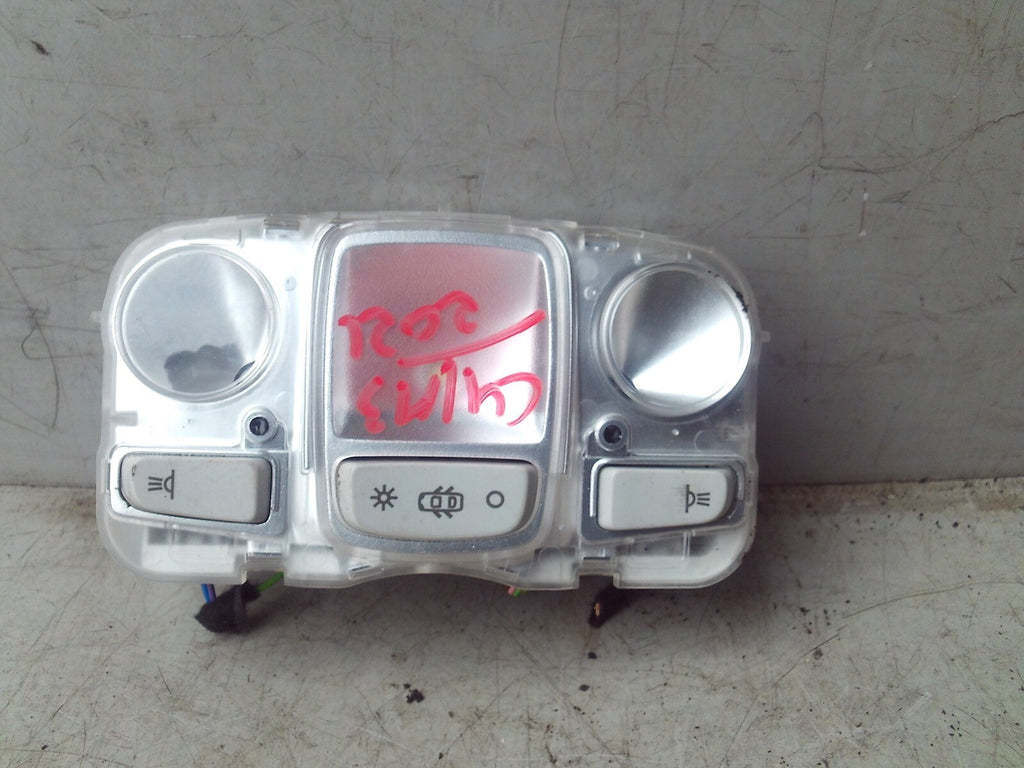 2021 CITROEN C4 MK3 COURTESY INTERIOR ROOF LIGHT 96781446