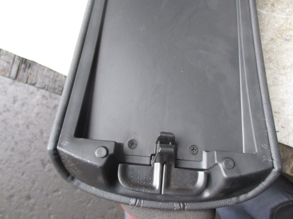 NISSAN QUASHQUI J11 2021 INTERIOR CENTER CONSOLE ARMREST