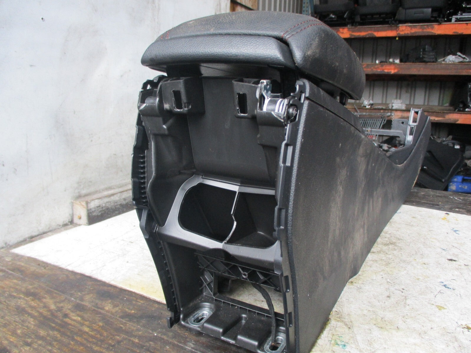 MERCEDES CLA C117 2018 CENTER CONSOLE LEATHER ARM REST A1766804101