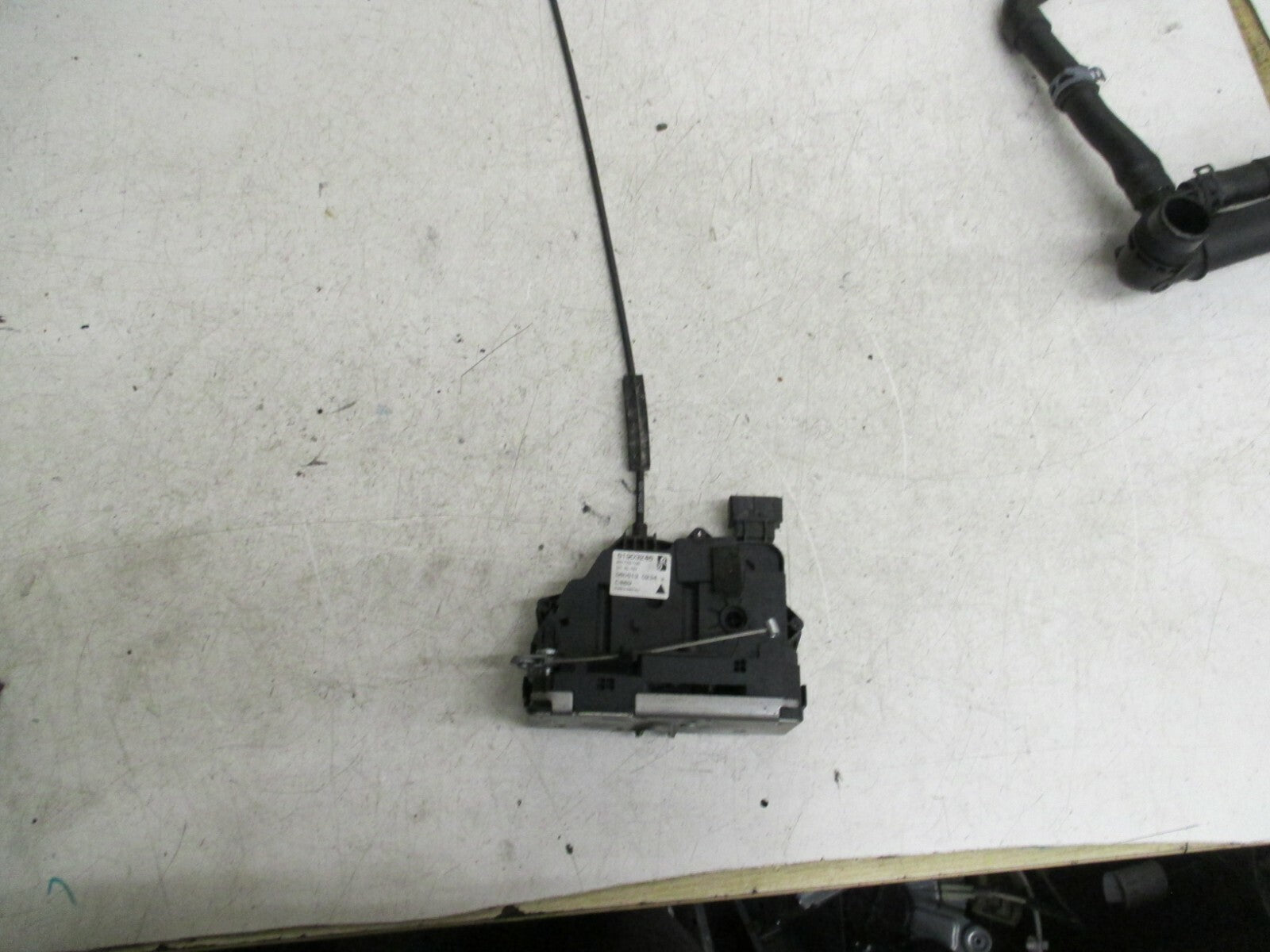 FIAT PUNTO 2012 MK3 NSF FRONT PASSENGER SIDE DOOR LOCK MECHANISM 51903246