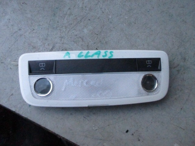 2018 MERCEDES A CLASS W176 1.6 REAR INTERIOR ROOF READING LIGHT A2048204901