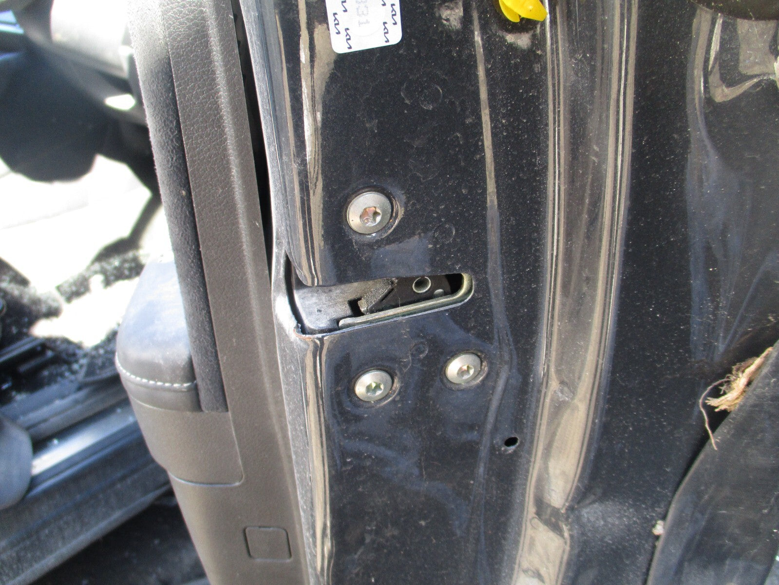2023 KIA SPORTAGE MK5 OSF DRIVER SIDE FRONT DOOR LOCK MECHANISM