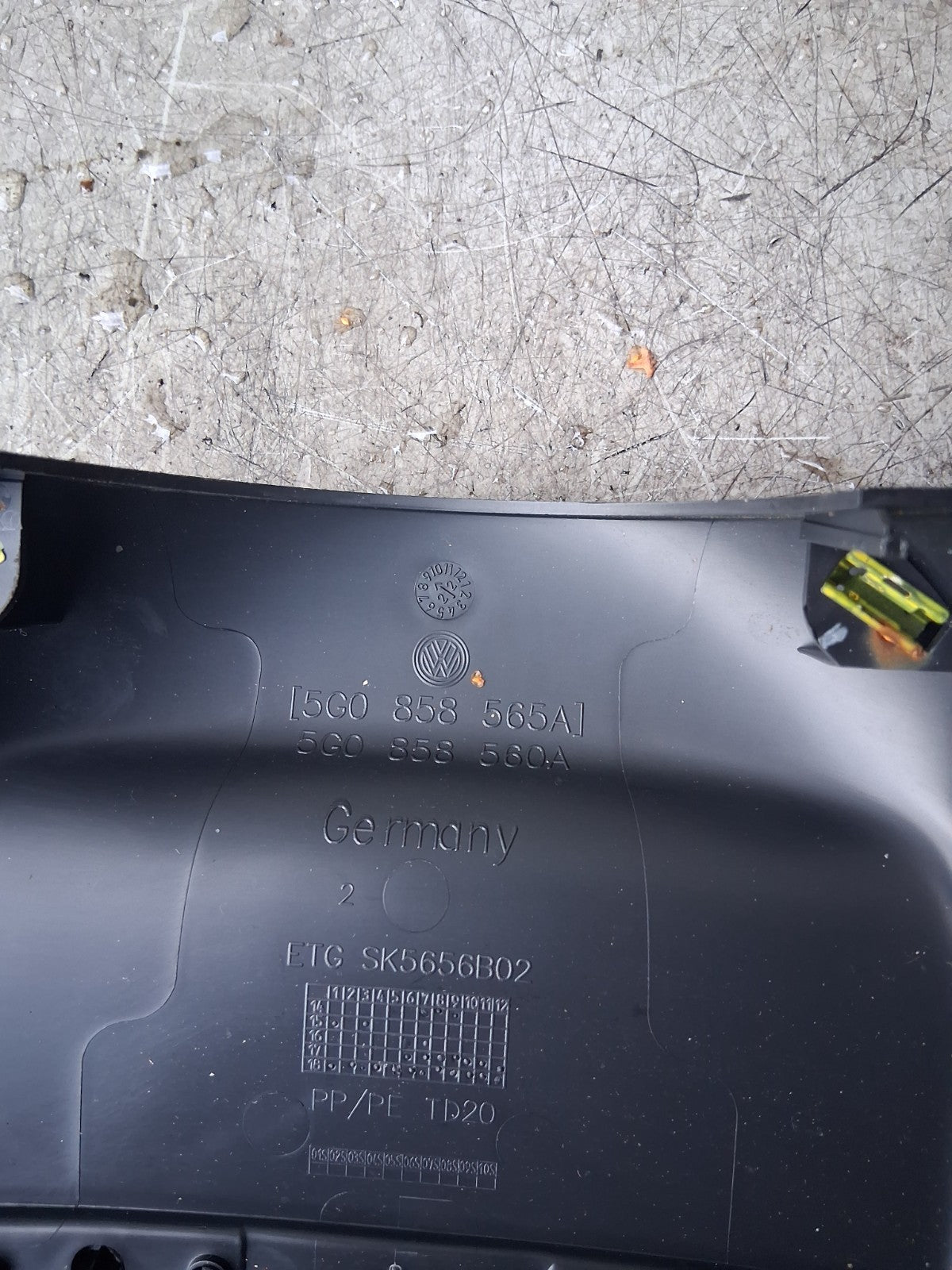 2023 VOLKSWAGEN DASHBOARD INSTRUMENT CLUSTER  SURROUND TRIM PANEL SK5656B02