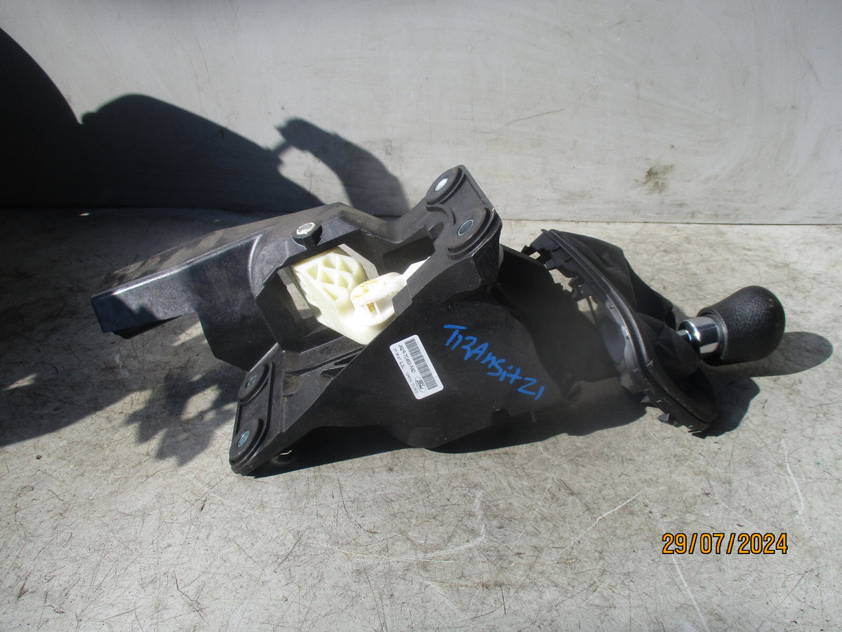 2021 FORD TRANSIT MK8 2.0 DIESEL 6 SPEED MANUAL GEAR SHIFTER JK2R7C453RAD