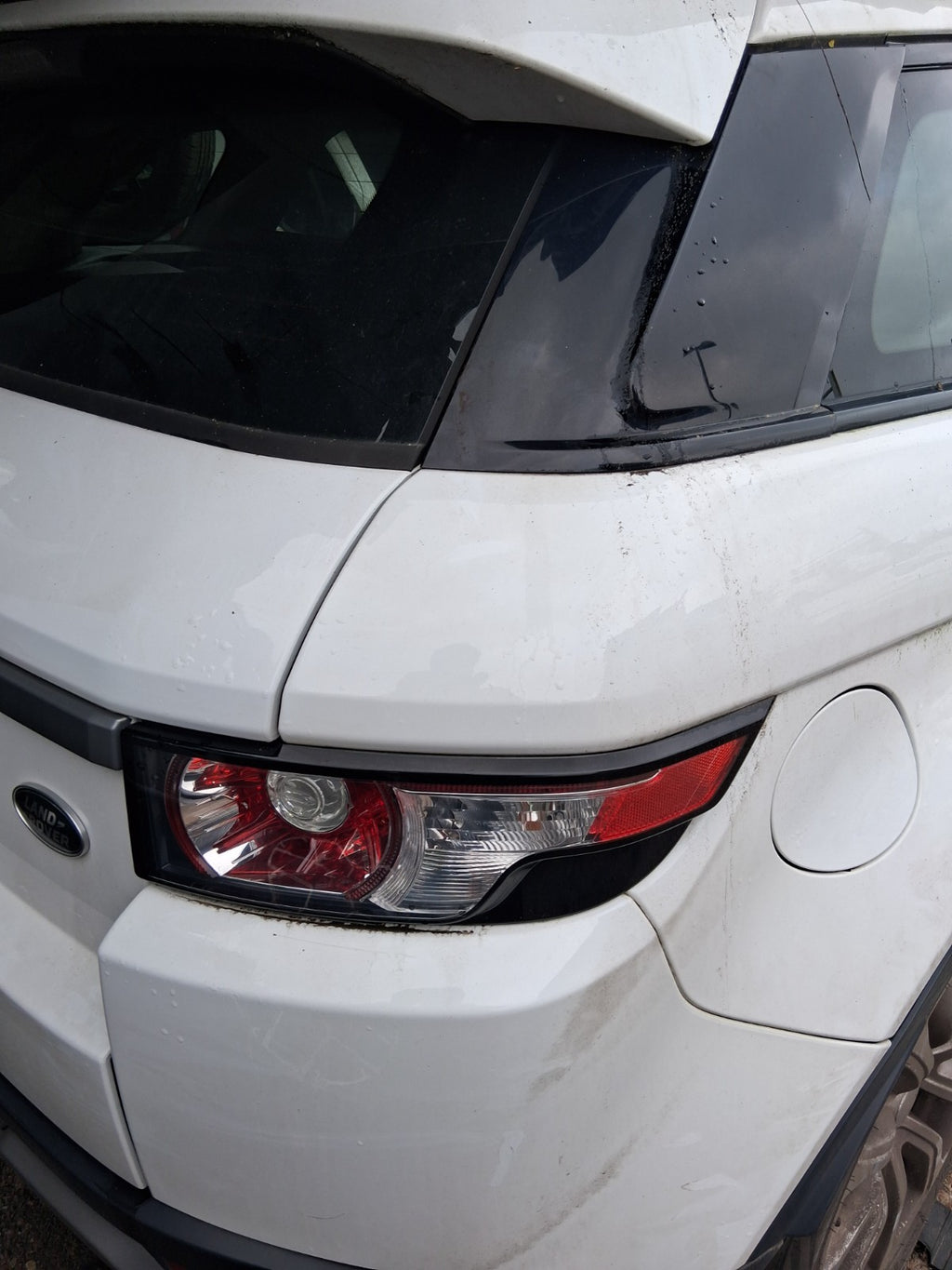 2015 RANGE ROVER EVOQUE L538 OSR DRIVER SIDE REAR RIGHT TAIL LIGHT