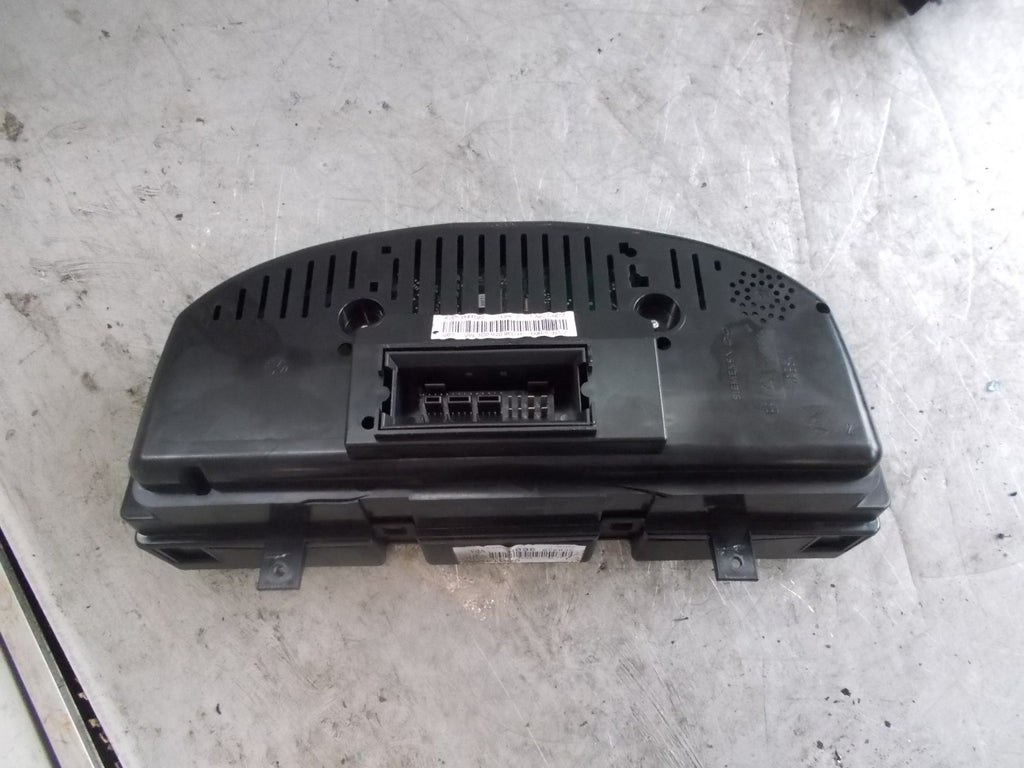 VOLKSWAGEN PASSAT B6 SPEEDOMETER CLOCKS INSTRUMENT CLUSTER 3C0920960H