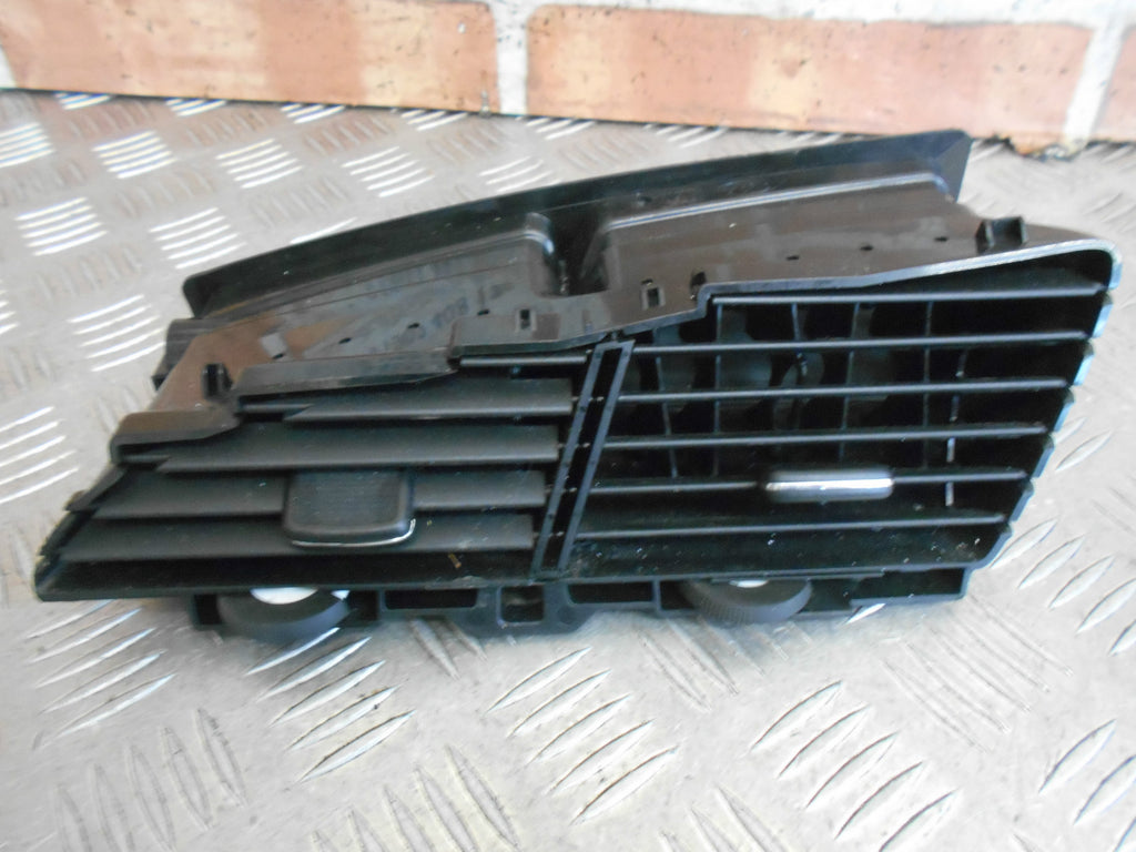 PEUGEOT 5008 2015 HEATER AIR VENT ASSEMBLY