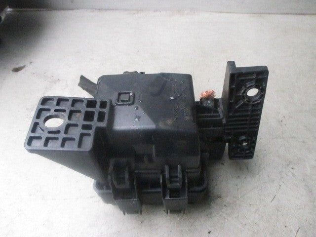 2015 RENAULT MEGANE FUSE RELAY FUSE BOX 6351-1832
