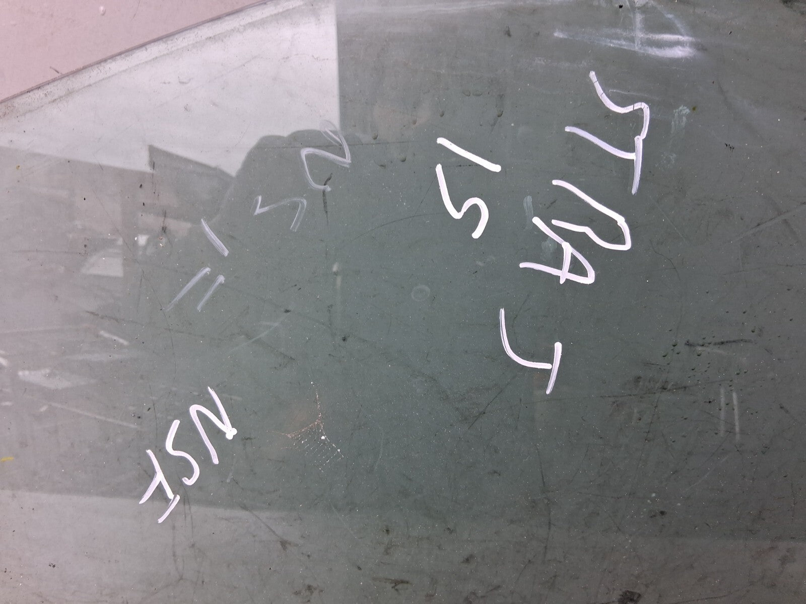 2015 VAUXHALL ASTRA J NSF PASSENGER SIDE FRONT LEFT WINDOW GLASS 43R001582