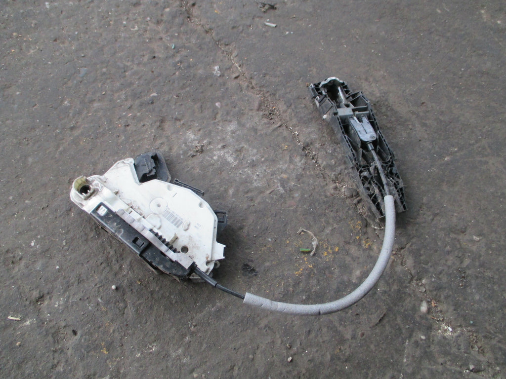 VW VOLKSWAGEN GOLF MK7 2013 OSF DRIVER SIDE FRONT DOOR LOCK MECHANISM 5K2837016D