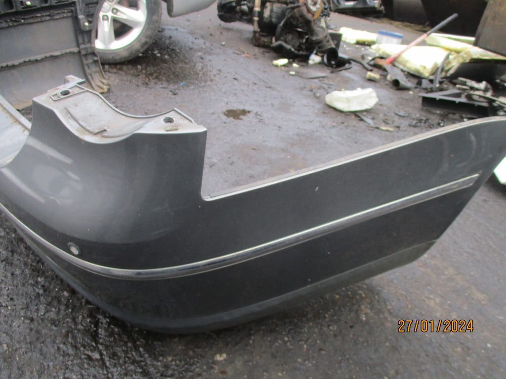 VW VOLKSWAGEN PASSAT B6 2008 REAR COMPLETE BUMPER GREY