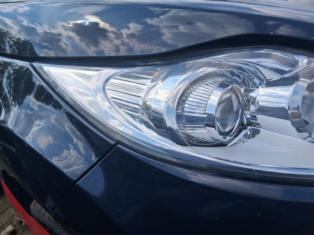 2012 FORD FIESTA MK7 5 DOOR OSF DRIVER SIDE FRONT RIGHT HEADLIGHT