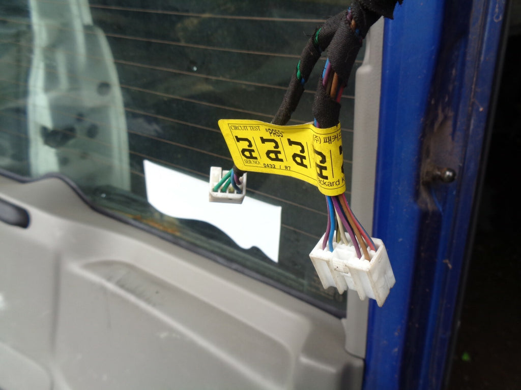CHEVROLET TACUMA 2006 BLUE TAILGATE & GLASS AND WIPER MOTOR