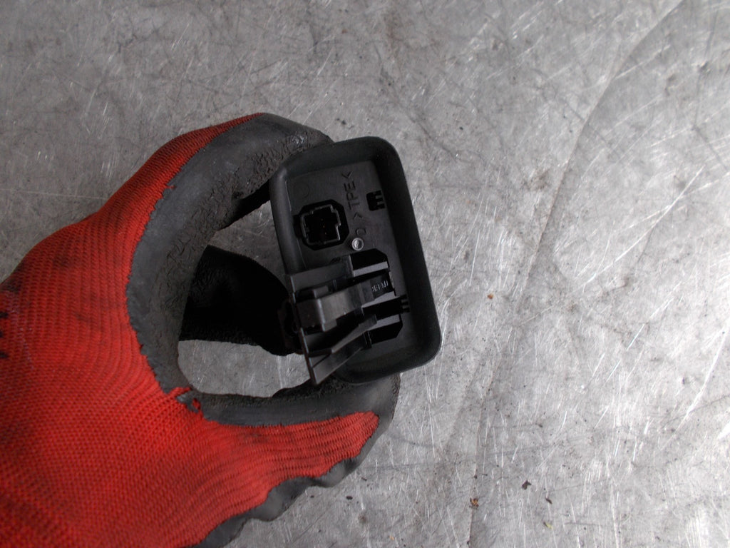 2004 FORD FOCUS C-MAX RADIO CONTROL SWITCH 758586