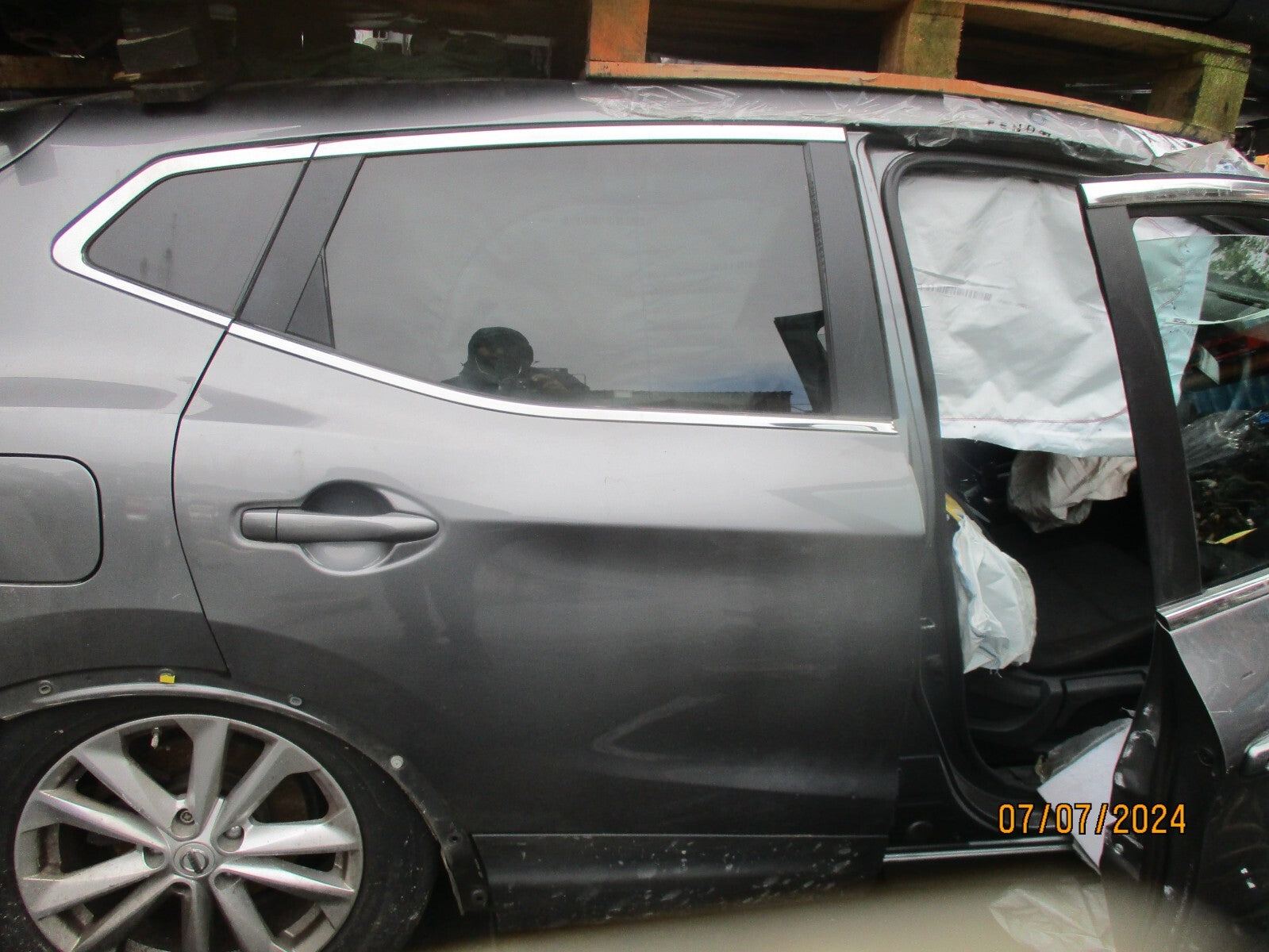 NISSAN QASHQAI J11 MK2 2014 OSR DRIVER SIDE REAR BARE DOOR GREY METALLIC KAD