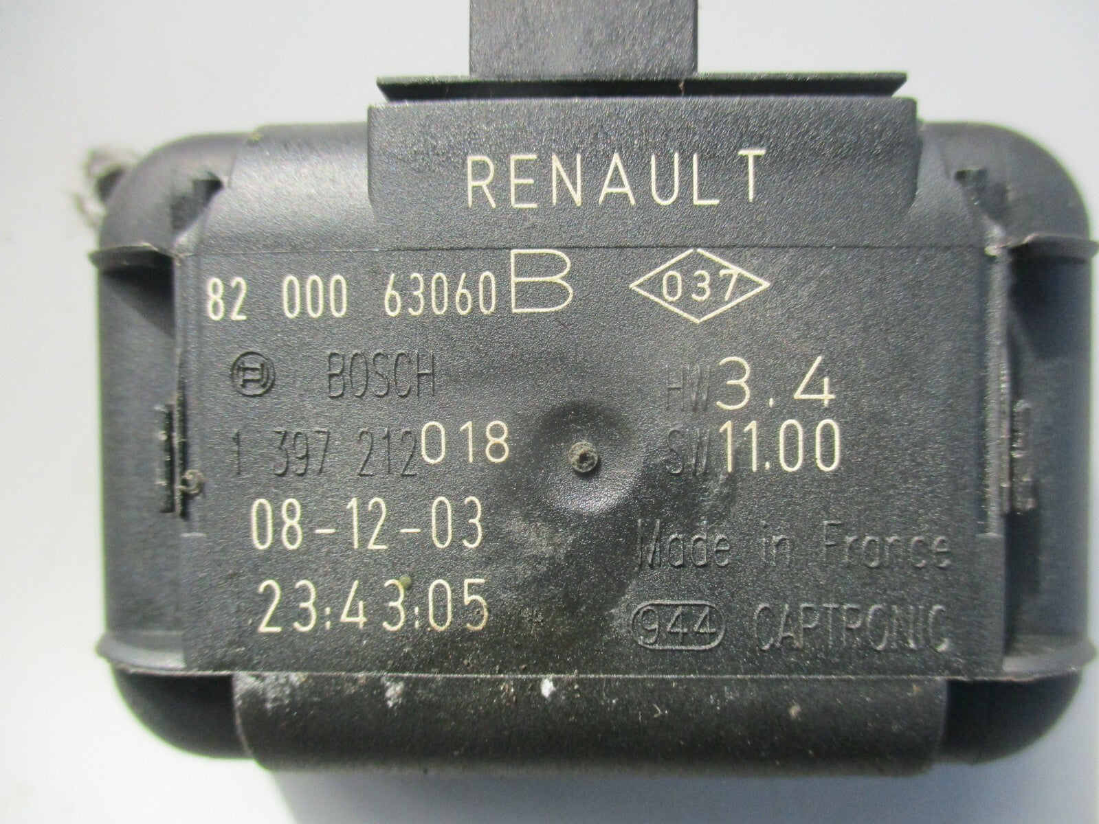 RENAULT LAGUNA MK2 WINDSCREEN RAIN SENSOR MODULE UNIT 8200063060