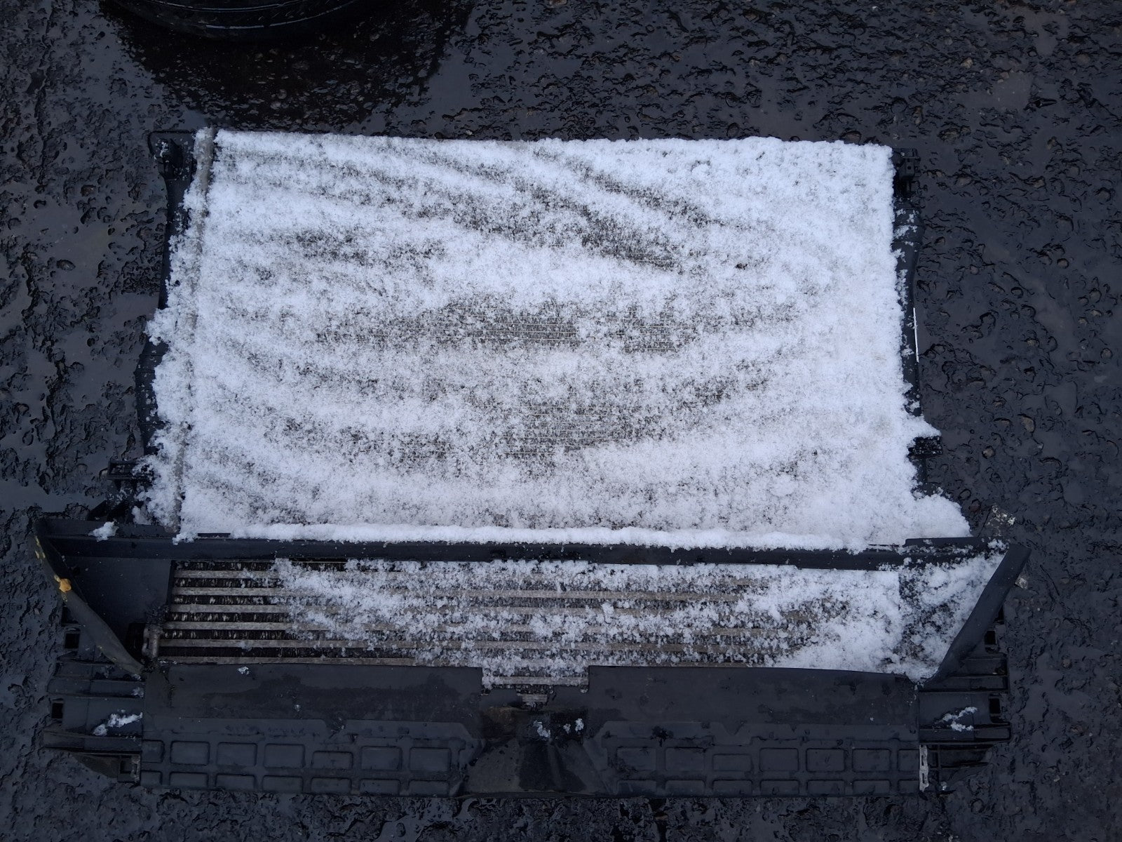 MERCEDES BENZ SPRINTER W907 2.1 DIESELMANUAL RADIATOR A9105000200 A4479060412