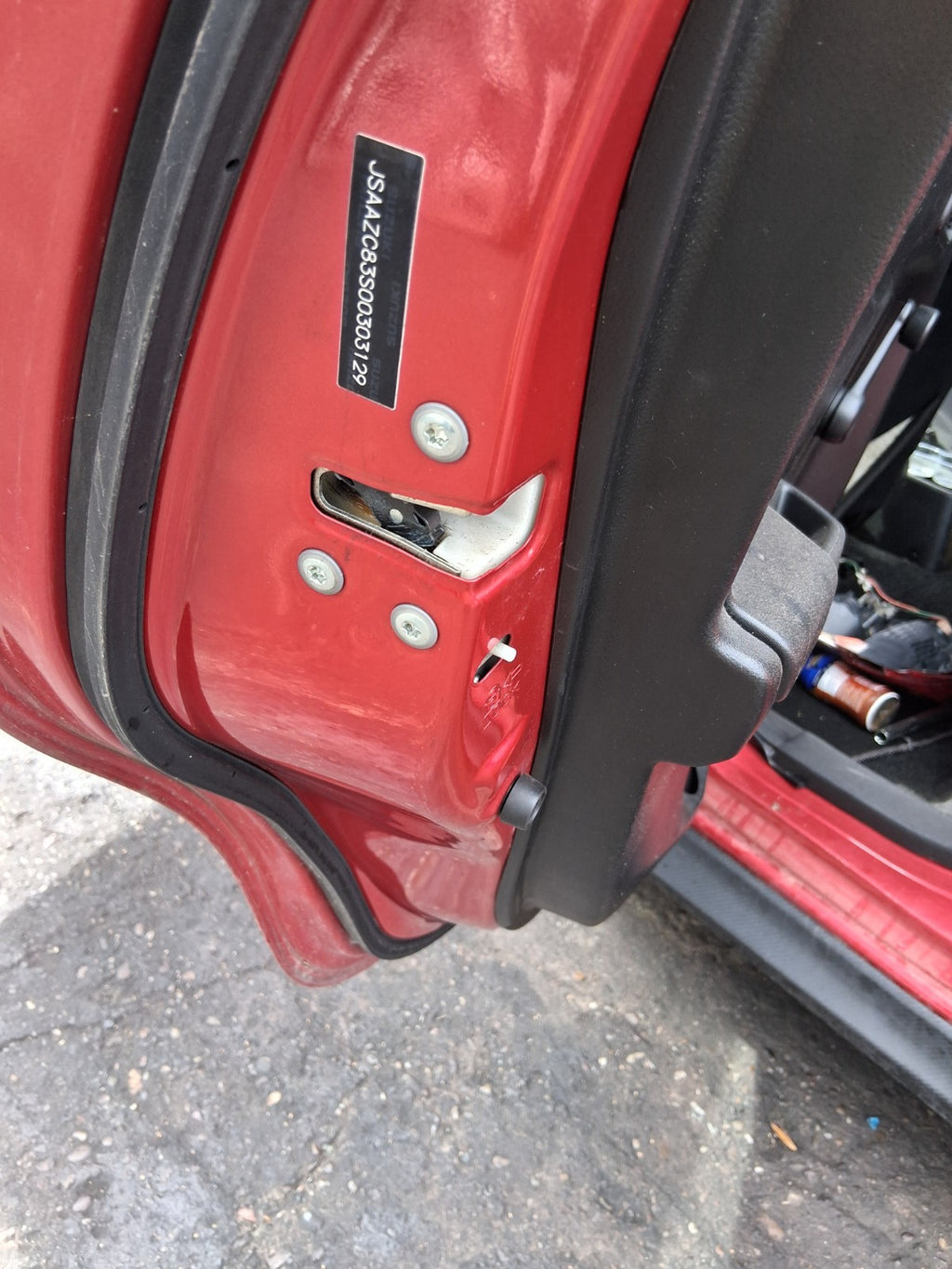 2019 SUZUKI SWIFT MK4 NSF PASSENGER SIDE FRONT LEFT DOOR LOCK MECHANISM