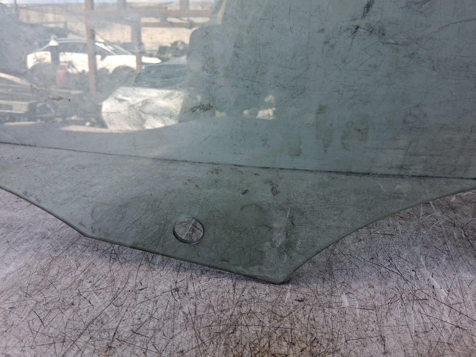 2023 VOLKSWAGEN T CROSS NSR PASSENGER SIDE FRONT WINDOW GLASS 2GM845201