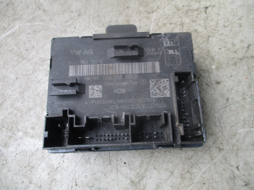 VOLKSWAGEN VW GOLF MK7 2016 OSF DRIVER SIDE FRONT DOOR ECU 5Q0959393E