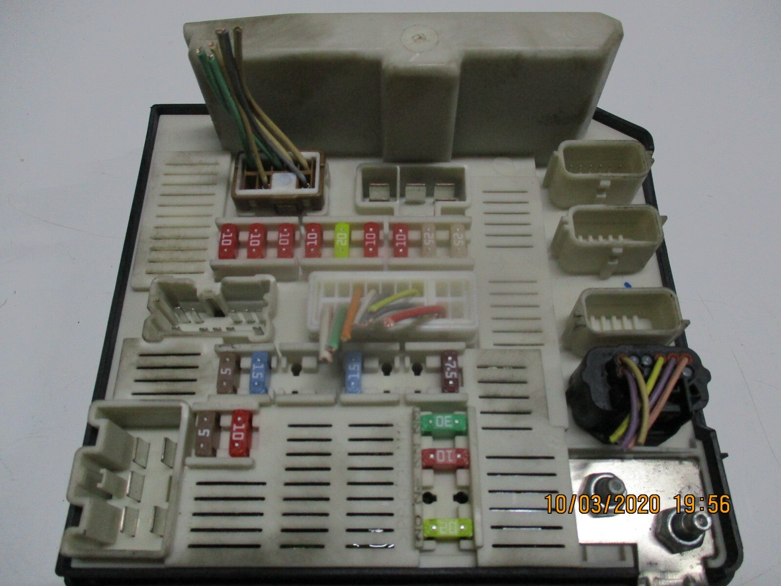 RENAULT MEGANE MK2 2007 1.9 DCI UNDER BONNET FUSEBOX FUSE RELAY BOX 8200481866-H